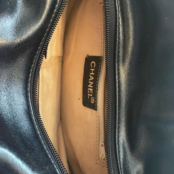 CHANEL Cambon Leather Handbag - Picture 4 of 4